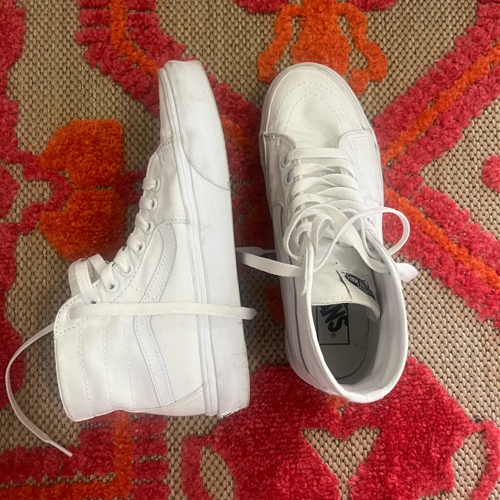 white hi-top vans 7.5